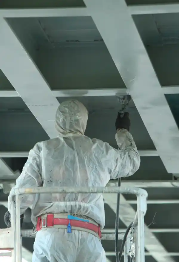 Protective coating airless painting